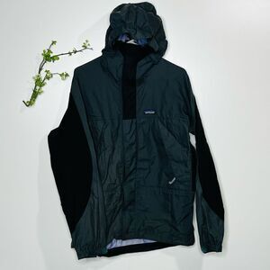 Patagonia Hooded Jacket Gray Black Nylon